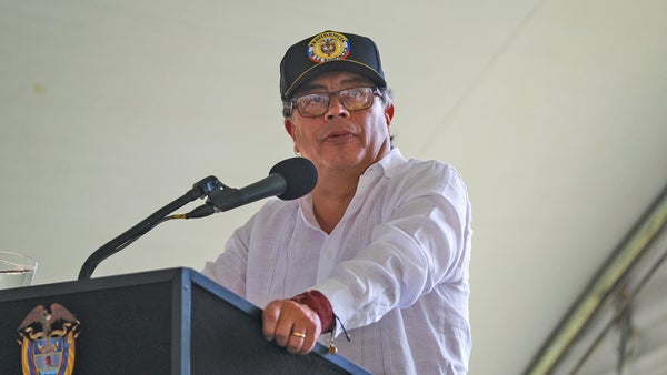 Petro opina sobre Guatemala que "vive una crisis de su democracia por el "narcotráfico y la corrupción"