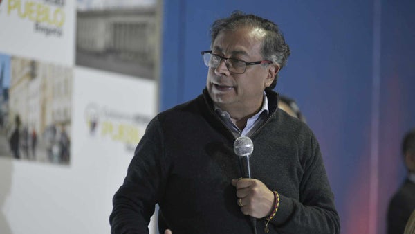 Petro pide archivar investigaciones en su contra por falta de pruebas concretas