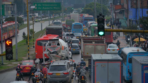 No olvide hoy el pico y placa regional