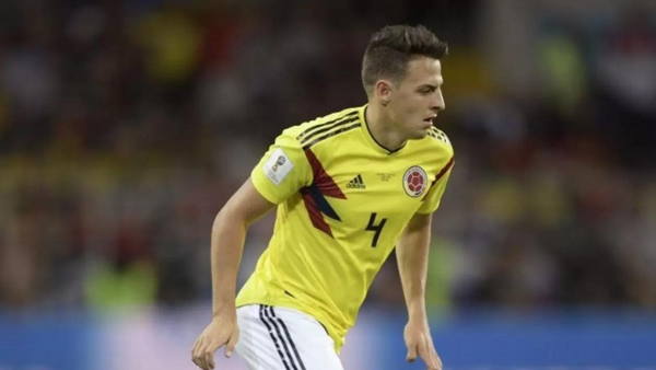 Selección Colombia en aprietos: Baja de Santiago Arias plantea dudas para el encuentro crucial contra Ecuador