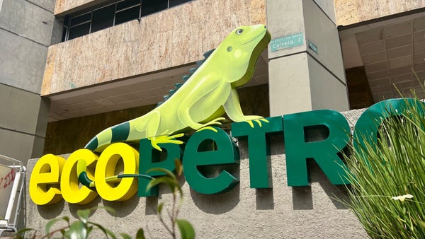 Fondos de pensiones exigen Asamblea Extraordinaria en Ecopetrol para suplir vacancias clave Fondos de pensiones exigen Asamblea Extraordinaria en Ecopetrol para suplir vacancias clave