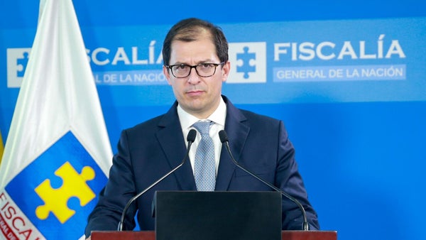 Fiscalía citará al comisionado de paz para que explique los acercamientos con Iván Márquez