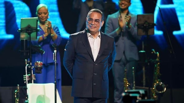 Gilberto Santa Rosa se muestra "emocionado" tras retomar su gira 'Auténtico' Gilberto Santa Rosa se muestra "emocionado" tras retomar su gira 'Auténtico'