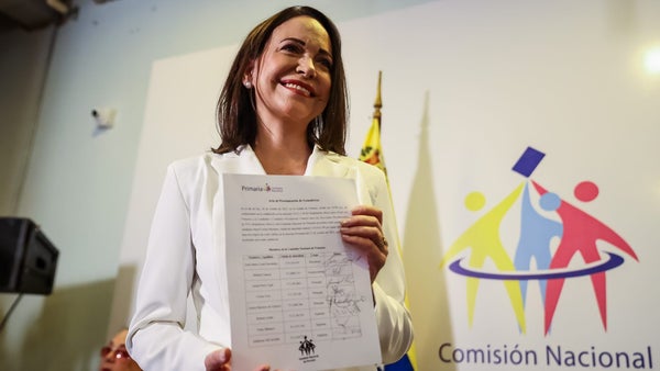 María Corina Machado pide a los venezolanos "confianza y foco" para presidenciales de 2024