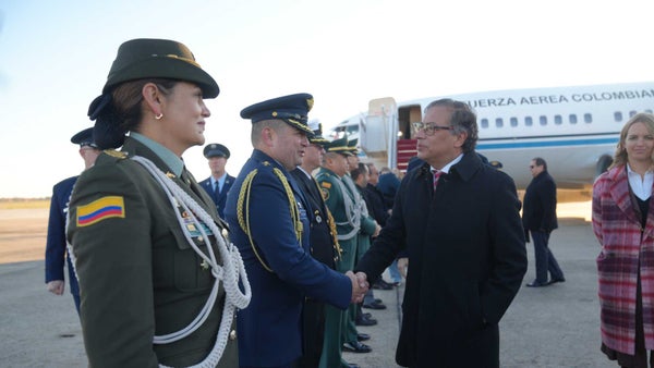 Petro ya está en Washington: llegó tarde, canceló su reunión con el presidente de Chile, Gabriel Boric, y está previsto que se reúna con Joe Biden