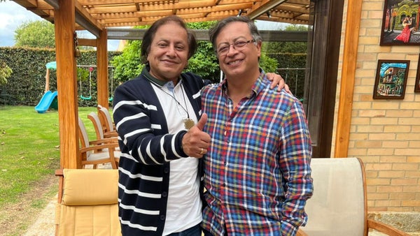 Revelan razones de expulsión de Juan Fernando Petro de la Comisión de Derechos Humanos Revelan razones de expulsión de Juan Fernando Petro de la Comisión de Derechos Humanos