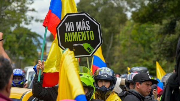 Precio de la gasolina se mantiene en diciembre: Confirmación del Ministro de Hacienda