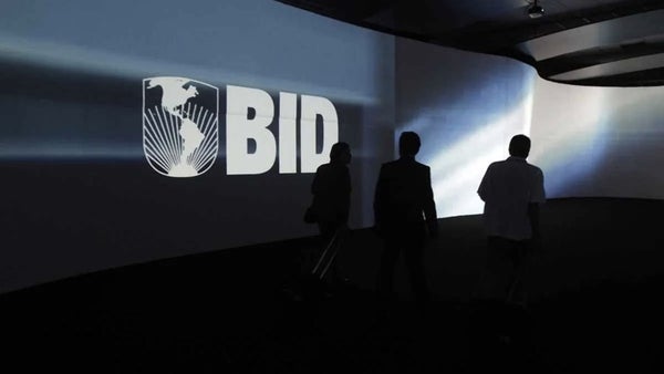 El BID asegura que prevé que las remesas en América Latina y Caribe batan récord en 2023 El BID asegura que prevé que las remesas en América Latina y Caribe batan récord en 2023