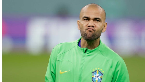 Dani Alves, a juicio a partir de hoy acusado de violar a una joven en Barcelona