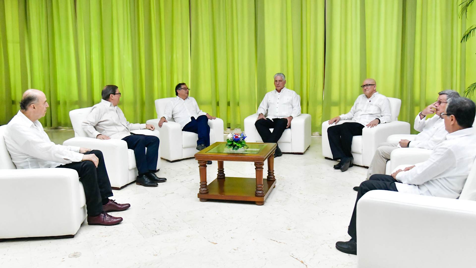 Dialogos_Gobierno-ELN Dialogos Gobierno y ELN