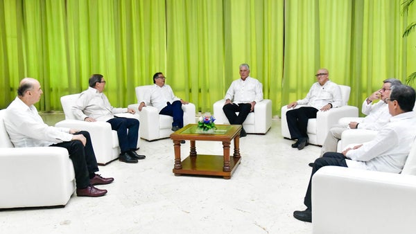 Investigación detalla que ELN usa el proceso de paz para fortalecerse militarmente Investigación detalla que ELN usa el proceso de paz para fortalecerse militarmente