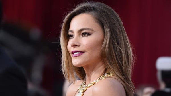 Netflix presenta 'Griselda': La serie que unirá a Karol G y Sofía Vergara