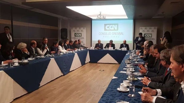 Reanudación de mesas de concertación: Se define el salario mínimo en Colombia para el 2024