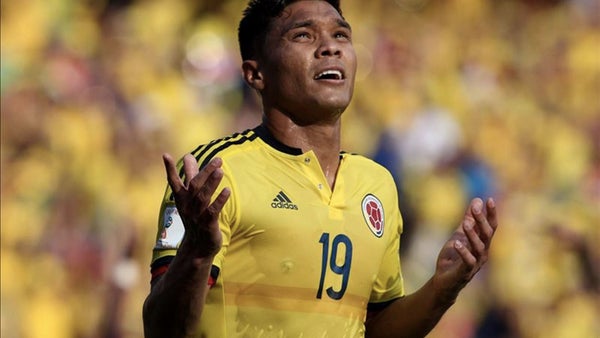 Deportivo Cali revisa caso de 'Teo' Gutiérrez, sancionado por "tocar la nalga" a una mujer