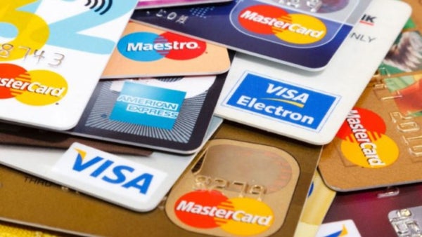 Visa y Mastercard reducirán las tarifas por uso de tarjetas de crédito en próximos 5 años