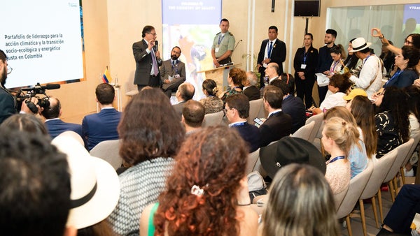 Petro en la COP28: "Colombia dejó de firmar contratos de exploración de carbón, petróleo y gas" Petro en la COP28: "Colombia dejó de firmar contratos de exploración de carbón, petróleo y gas"