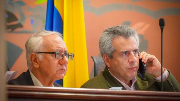 Partido Liberal se une a la negativa de apoyar ponencia alternativa de reforma a la salud