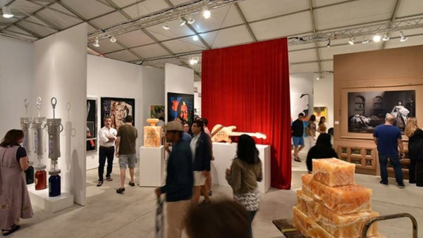 La feria Art Miami abre sus puertas con un homenaje al colombiano Fernando Botero