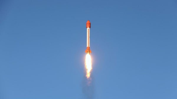 Irán logra éxito en el lanzamiento de cápsula de prueba para astronautas Irán logra éxito en el lanzamiento de cápsula de prueba para astronautas