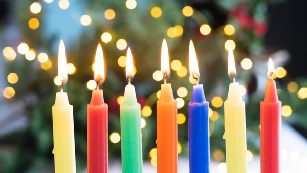 ¿Por qué se celebra el Día de Velitas en Colombia?