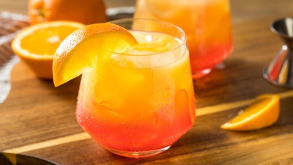 Cócteles caseros para deslumbrar en las fiestas navideñas