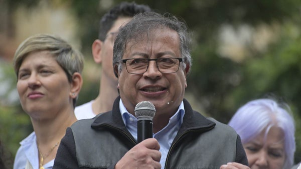 Petro dice que la extrema derecha le está saboteando la Reforma a la Salud