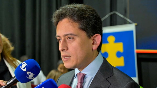 Director de la DIAN aclara umbrales para declarar renta en 2024