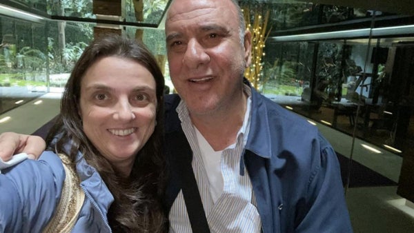 Murió el padre de Karen Abudinen