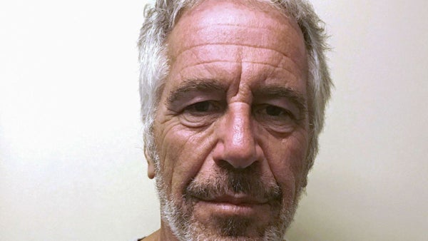 Una jueza de EEUU desclasifica una serie de documentos del caso Epstein