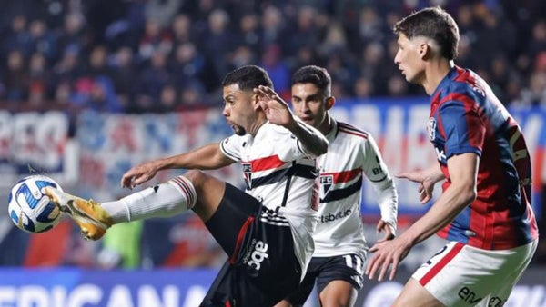 Sao Paulo busca nuevo técnico tras salida de Dorival Junior