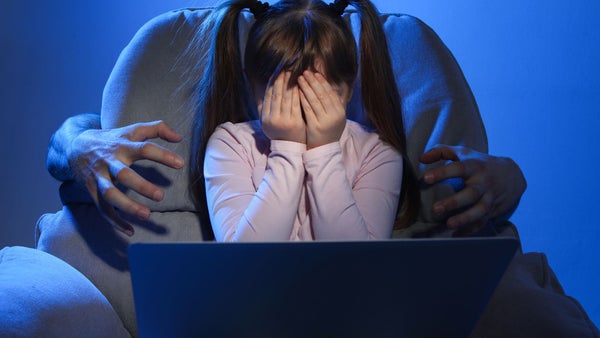 Extraditado docente desde EE.UU, 16 años de cárcel le esperan por abuso a menor en Bogotá