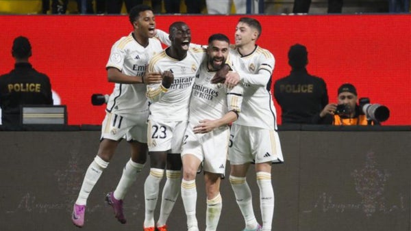 En emocionante partido Real Madrid venció al Atlético y avanzó a la final de la Supercopa