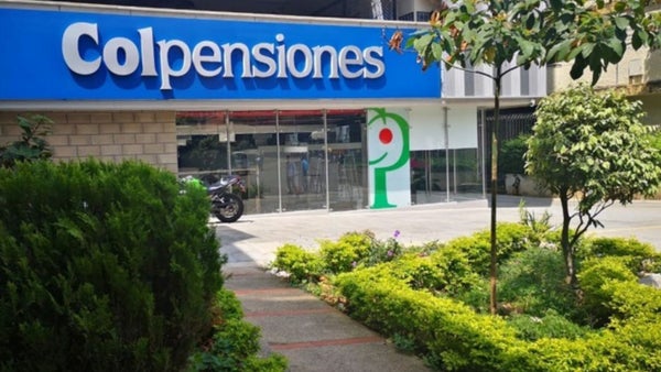 Trabajadores de Colpensiones denuncian despido injustificado y corrupción Trabajadores de Colpensiones denuncian despido injustificado y corrupción