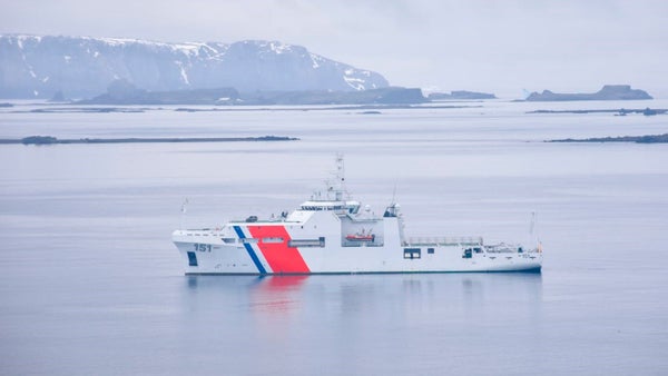 El ARC Simón Bolívar arribó exitosamente a la Antártica