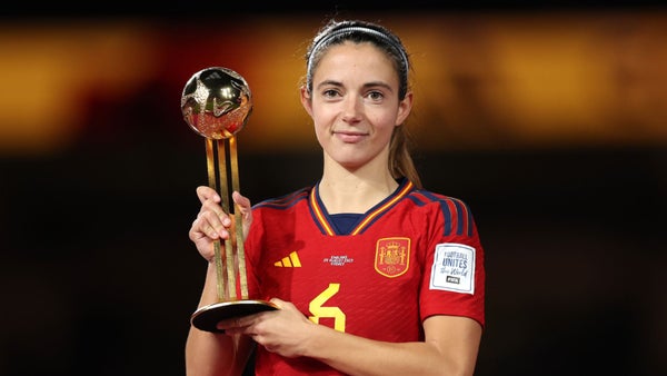 Aitana Bonmatí, la mejor jugadora del mundo, en los premios The Best 2023 Aitana Bonmatí, la mejor jugadora del mundo, en los premios The Best 2023