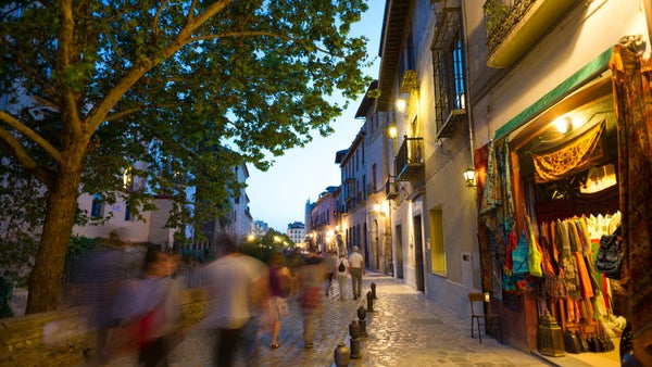 ¿De dónde son la mayoría de latinos trabajando en España?