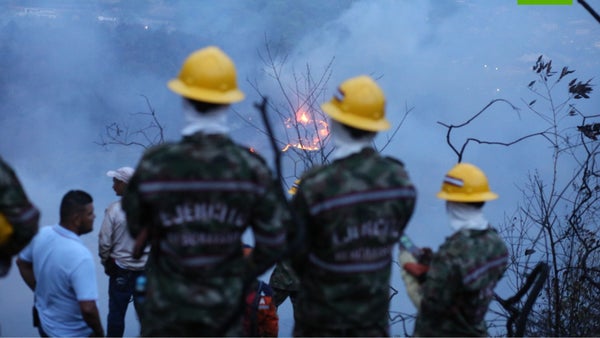 Se reactivó el incendio en Piedecuesta, Santander