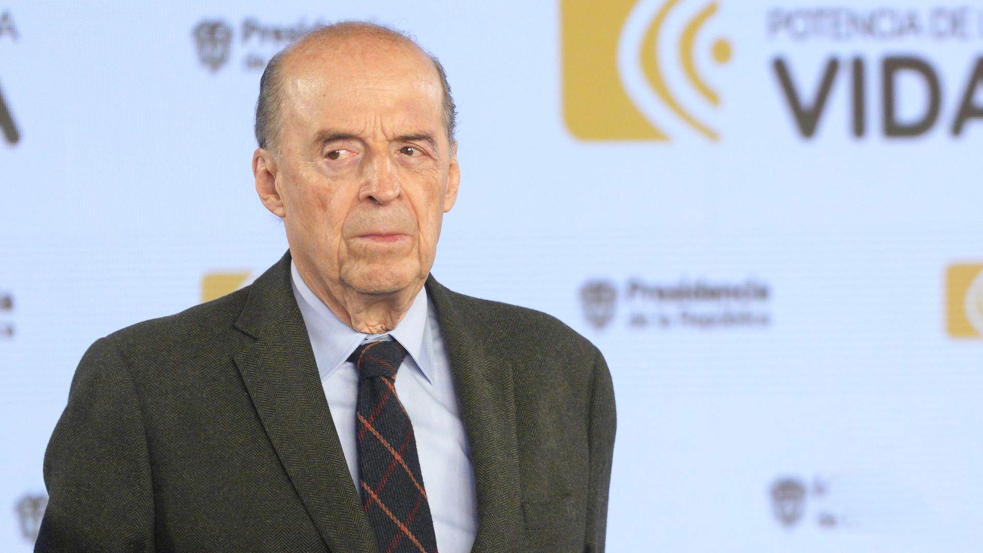 AlvaroLeyva_Canciller