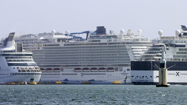 Cartagena recibe seis cruceros en un día, hito en la historia turística de Colombia