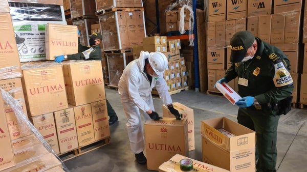 Panamá, el "hub" del contrabando de cigarrillos en Latinoamérica