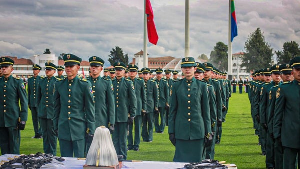 Alerta por brote de infección respiratoria en Escuela Militar