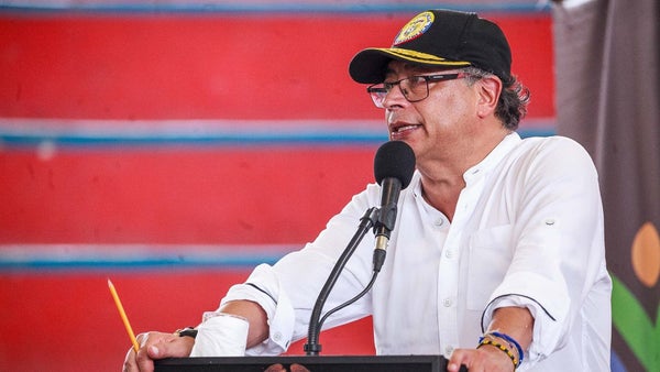 “El COVID parece tener un origen en la crisis climática”: Petro “El COVID parece tener un origen en la crisis climática”: Petro