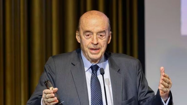 Canciller Álvaro Leyva, suspendido por la Procuraduría y en la mira de la Fiscalía