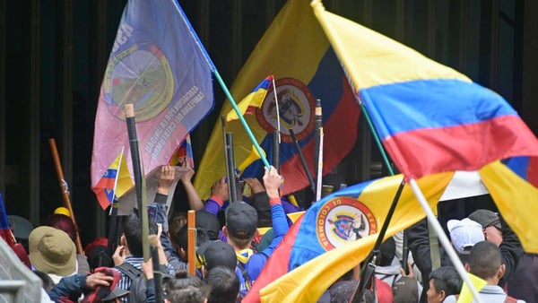 El Palacio sitiado El Palacio sitiado