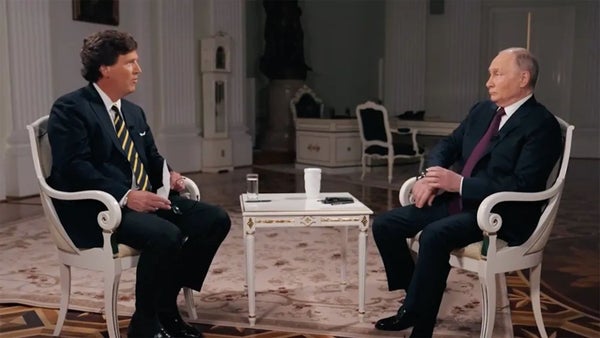 Tucker Carlson comparte su controvertida entrevista de dos horas con Vladimir Putin