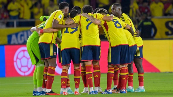 La selección colombiana comienza a preparar el partido contra Rumania