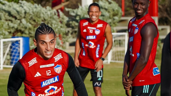 El líder Junior se mide al Tolima, mientras el golpeado Nacional de Bodmer va a Cali