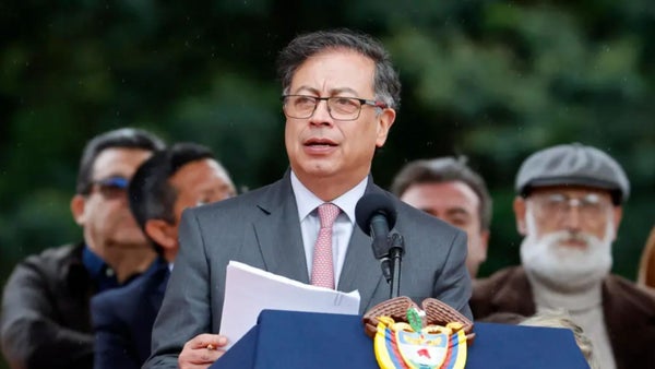 Petro, el presidente del Cambio, con la salida de Astrid Rodríguez suma 12 exministros Petro, el presidente del Cambio, con la salida de Astrid Rodríguez suma 12 exministros