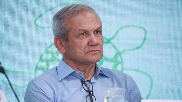 Carlos Ramón González asume como Director Nacional de Inteligencia