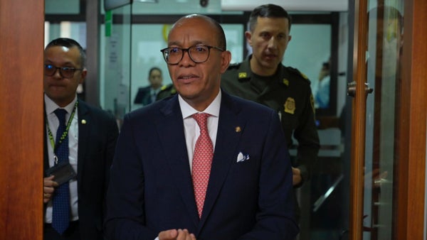 Corte Suprema aplaza nuevamente elección de fiscal general Corte Suprema aplaza nuevamente elección de fiscal general